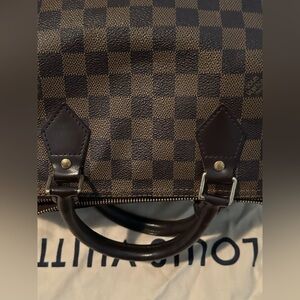 Louis Vuitton Speedy Bag